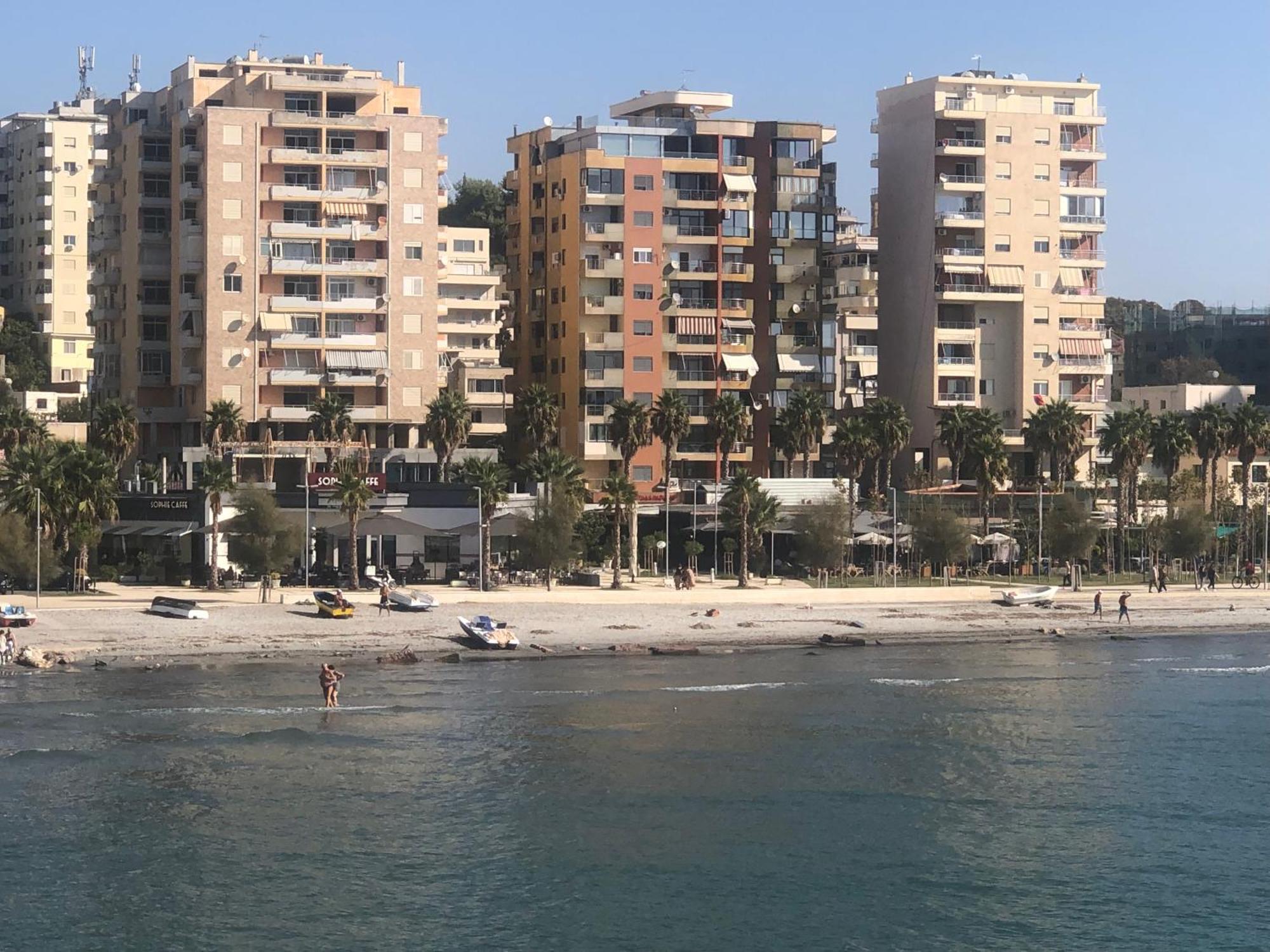 Vollga Four Seasons Apartment Durres Ngoại thất bức ảnh