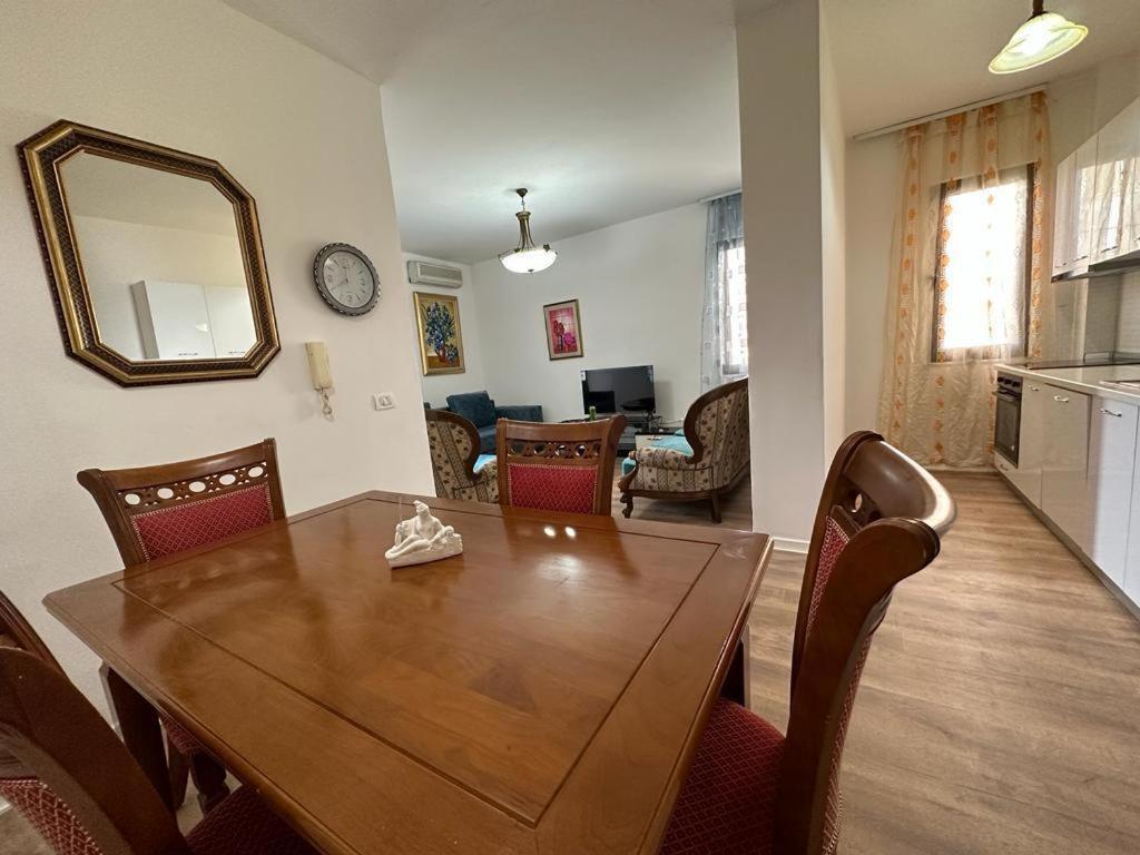 Vollga Four Seasons Apartment Durres Ngoại thất bức ảnh