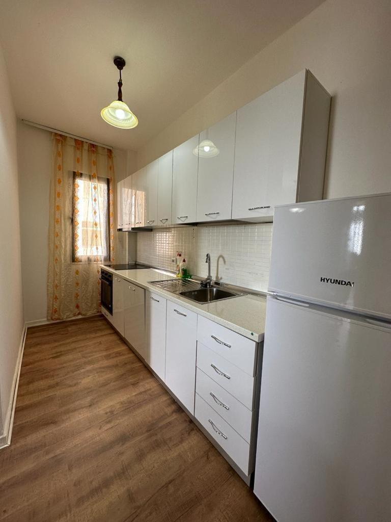 Vollga Four Seasons Apartment Durres Ngoại thất bức ảnh